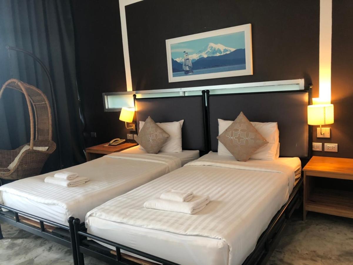 Lg Lemon Grass Hotel На Джомтиен Екстериор снимка