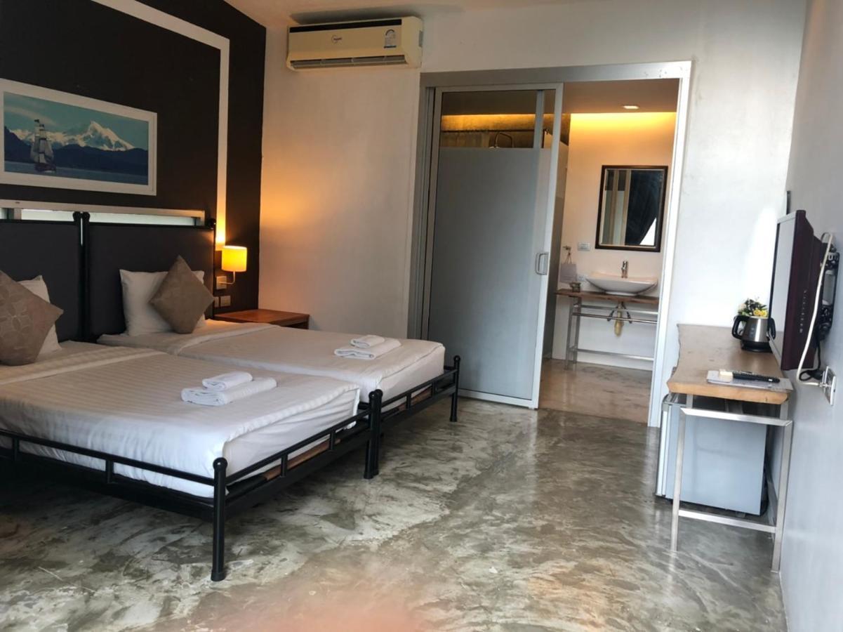 Lg Lemon Grass Hotel На Джомтиен Екстериор снимка