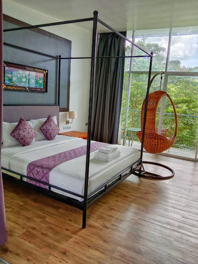 Lg Lemon Grass Hotel На Джомтиен Екстериор снимка