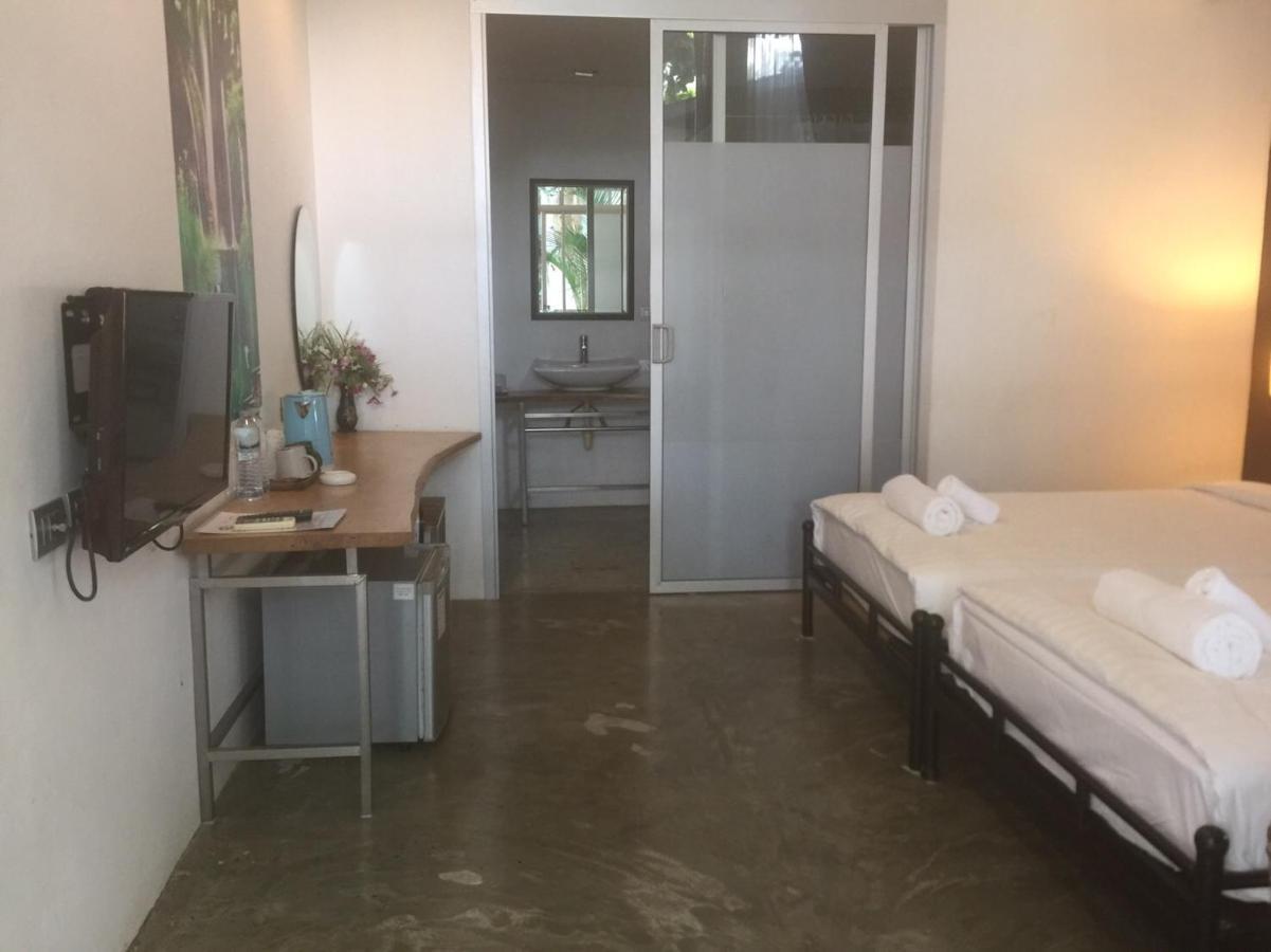 Lg Lemon Grass Hotel На Джомтиен Екстериор снимка